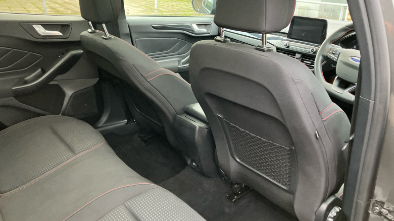 Ford Focus 1.5 EcoBlue 120 ST-Line 5dr Diesel Estate